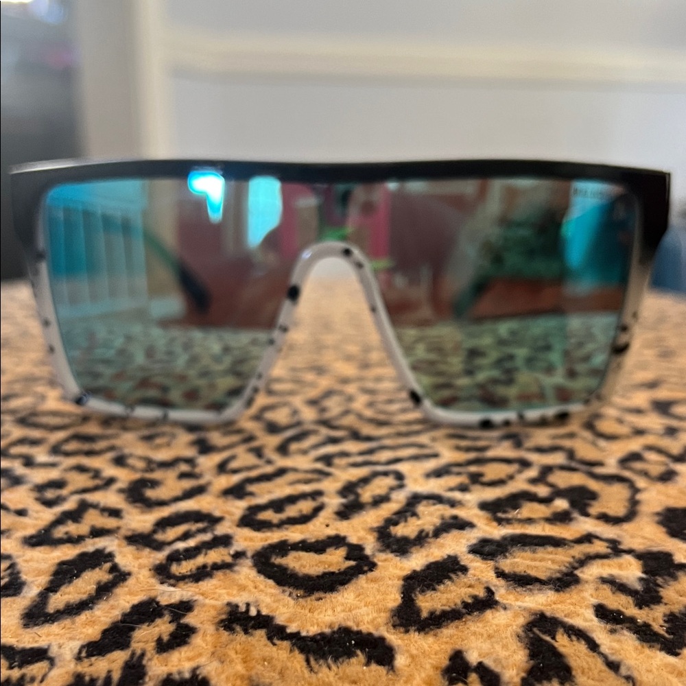 Oversized Shield Sunglasses - Teal Mirror Lenses with White Speckled Frame